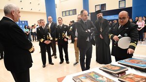 Έκθεση αγιογραφίας στο Υπουργείο Ναυτιλίας