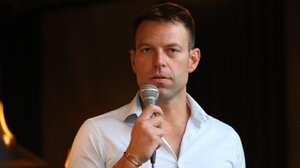 Επίθεση Κασσελάκη κατά Μητσοτάκη: Γιατί εκπλιπαρείτε για την τήρηση της Συμφωνίας των Πρεσπών;