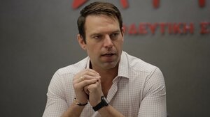 Κασσελάκης για Τέμπη: "Η ελληνική μηχανή προπαγάνδας εμποδίζει την αλήθεια να φτάσει στον κόσμο"