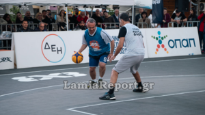 Έβαλε το πρώτο καλάθι του αγώνα ο Χρήστος Σταϊκούρας