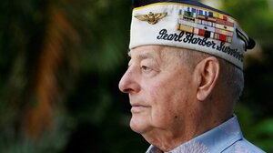 Πέθανε στα 102 του ο τελευταίος επιζών πλοίου που βυθίστηκε στο Περλ Χάρμπορ