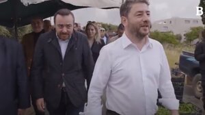 Το οδοιπορικό Ανδρουλάκη στην Κρήτη μέσα από τον φακό του "Βήματος"