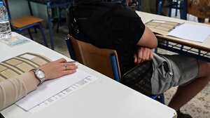 Δεύτερη ημέρα Πανελλαδικών εξετάσεων για τους υποψηφίους των ΕΠΑΛ