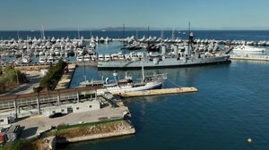 Θαλής ο Μιλήσιος: Το θρυλικό 120 ετών πλοίο που έστρωσε με καλώδια όλο το Αιγαίο και ένωσε την Ελλάδα