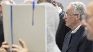 Γερμανία: Άρχισε η δίκη του Πρίγκιπα Ερρίκου 13ου του Ρόις, αρχηγού των Πολιτών του Ράιχ