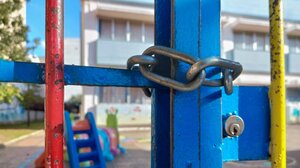 Περιφέρεια Αττικής: "Οι αποφάσεις για το κλείσιμο ή μη των σχολείων για τον καύσωνα λαμβάνονται από τους κατά τόπους δημάρχους"