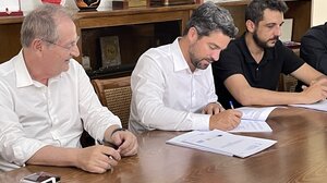 Σημανδηράκης: Υπέγραψε την έναρξη της μελέτης ανάπλασης της Ανατολικής Τάφρου και των ενετικών οχυρώσεων της Παλιάς Πόλης