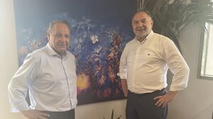 Περιοδεία στη Θεσσαλονίκη για τον Γιάννη Κουράκη: Συνομίλησε με πολίτες και συνάντησε φορείς