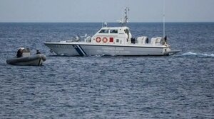 Ακυβέρνητο τουριστικό σκάφος με 173 άτομα ανάμεσα σε Κυλλήνη και Ζάκυνθο