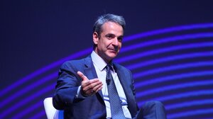 Κ. Μητσοτάκης στο CNN: "Μύθος η εξαήμερη εργασία στην Ελλάδα"