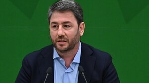 Ανδρουλάκης: Συγχαρητήρια Εμμανουήλ για το μετάλλιο, μας έκανες περήφανους!