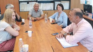 Το εργοστάσιο της ΔΕΔΙΣΑ στο Ακρωτήρι επισκέφθηκε η δημοτική κίνηση "Όνειρο είναι τα Χανιά"