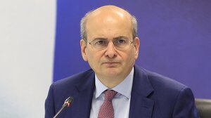 Χατζηδάκης: Πολύ ξεκάθαρες και ουσιαστικές οι ρυθμίσεις για τράπεζες, χαμηλοσυνταξιούχους και Σώματα Ασφαλείας