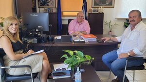 Με τους Αντιδημάρχους Μαλεβιζίου ο Μανώλης Μπελαδάκης