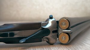 Τσακώθηκε σε μπαρ, πήγε σπίτι να πάρει όπλο και πυροβόλησε 19χρονο στο κεφάλι