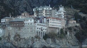 Στο 424 ΓΣΝ ο ορειβάτης που τραυματίστηκε στο Άγιον Όρος