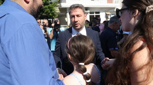 Στην αγορά του Ηρακλείου σήμερα Μ. Πέμπτη ο πρόεδρος του ΠΑΣΟΚ