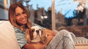 Η Έλλη Κοκκίνου έγινε 55 ετών και το γιόρτασε με μία εντυπωσιακή τούρτα!