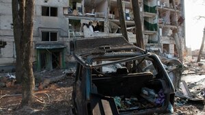 Ουκρανία: Δέκα νεκροί και 35 τραυματίες από ρωσικό πλήγμα σε σούπερ μάρκετ στην Κοστιαντίνιφκα