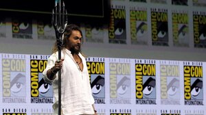 «Η χειρότερη εμπειρία που είχα ποτέ»: Νεαρή YouΤuber τα βάζει με τον Τζέισον Μομόα