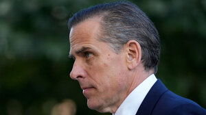 ΗΠΑ: Ο Χάντερ Μπάιντεν προσπαθεί να αποφύγει τη δίκη για φοροδιαφυγή