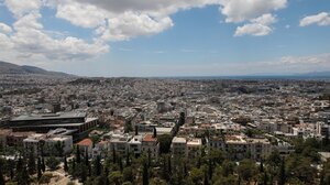 Στα ύψη οι αγοραπωλησίες ακινήτων παρά την αύξηση τιμών