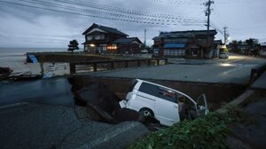 Τουλάχιστον 6 νεκροί από πλημμύρες και κατολισθήσεις στην κεντρική Ιαπωνία