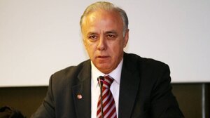 Παύλος Γερακάρης: «Έφυγε» από τη ζωή ο γνωστός δημοσιογράφος