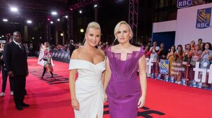 Ρέμπελ Γουίλσον: Παντρεύεται την αγαπημένη της Ραμόνα Αγκρούμα