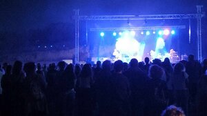 Πλήθος κόσμου στη συναυλία για τη δημόσια υγεία στο ΕΛΜΕΠΑ