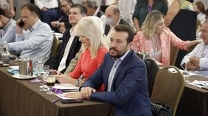 ΣΥΡΙΖΑ: Οργή Παππά για όσους μιλούν για “πραξικοπήματα” και πυρά Φάμελλου σε Κασσελάκη