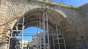 Αυτή είναι η μεγάλη μεταλλική κατασκευή για την αποκατάσταση της Χανιώπορτας- Δείτε βίντεο