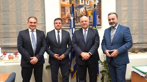 Στην Περιφέρεια Κρήτης ο Πρόεδρος της Eurobank