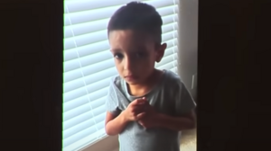 Αθώωσαν τον πατέρα του 4χρονου που παρακαλούσε για λίγο ψωμί!