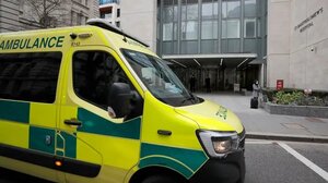 Λονδίνο: Επίθεση με οξύ σε σχολείο