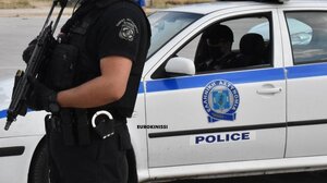 Εξαπάτησαν 72χρονο ότι εξασκούν την «τέχνη» της καφεμαντείας - Απέσπασαν 850.000 ευρώ