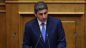 Αναφορά Αυγενάκη στη Βουλή για την κεντρικοποίηση των Περιφερειακών Μονάδων της ΑΑΔΕ