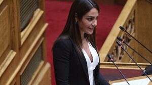 Έρχεται το νομοσχέδιο για την κοινωνική παροχή