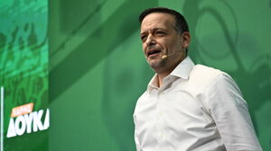 Διαφοροποίηση Δούκα από το ΠΑΣΟΚ και κάλεσμα σε προοδευτική συμμαχία