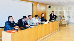 Στο πλευρό των Ένστολων ο Φραγκίσκος Παρασύρης