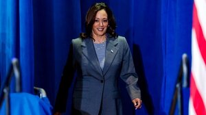 Η Κάμαλα Χάρις κράτησε αποστάσεις από τις δηλώσεις Μπάιντεν για τους υποστηρικτές του Τραμπ