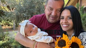 Τραγωδία στη Βαλένθια: Πνίγηκε με το μωρό της στην αγκαλιά της 