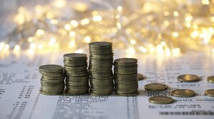 Goldman Sachs: Βλέπει εκ νέου αναβάθμιση για την ελληνική οικονομία 