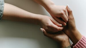 Ήταν «Όλοι εκεί» για την μικρή Εύα: Σχεδόν 12.000 ευρώ συγκεντρώθηκαν για τη στήριξη στην Εύα Μεταξάκη 