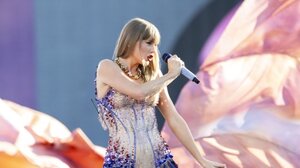 Η Τέιλορ Σουίφτ είναι η πλουσιότερη γυναίκα μουσικός στον κόσμο