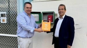 Νέοι απινιδωτές τοποθετήθηκαν στον Δήμο Χερσονήσου