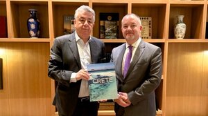 Με τον Πρέσβη του Ηνωμένου Βασιλείου στην Ελλάδα συναντήθηκε ο Περιφερειάρχης Κρήτης