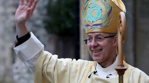 Παραιτήθηκε ο Αρχιεπίσκοπος του Καντέρμπουρι για το σκάνδαλο συγκάλυψης κακοποίησης παιδιών