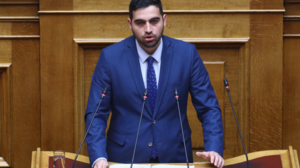 Χρονοδιάγραμμα για την αποκατάσταση του σχολείου Θραψανού ζητά ο Κωνσταντίνος Κεφαλογιάννης