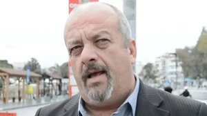 Ο Λευτέρης Πετράκης πρόεδρος στην Πανελλήνια Ομοσπονδία Ταξί και Αγοραίων